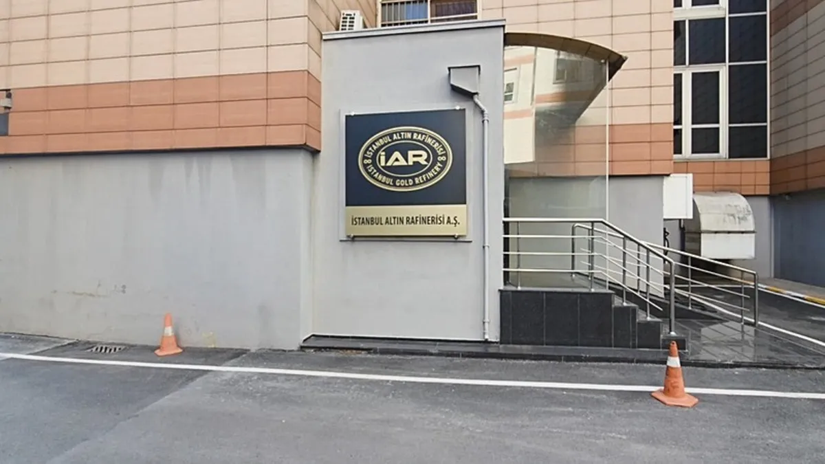 İstanbul Altın Rafinerisi soruşturmasında 23 şüpheli adliyede