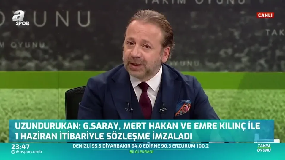 Galatasaray iki yıldızın transferini bitirdi! Zeki Uzundurukan canlı yayında duyurdu