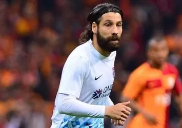 Olcay'dan G.Saraylılara F.Bahçe göndermesi!