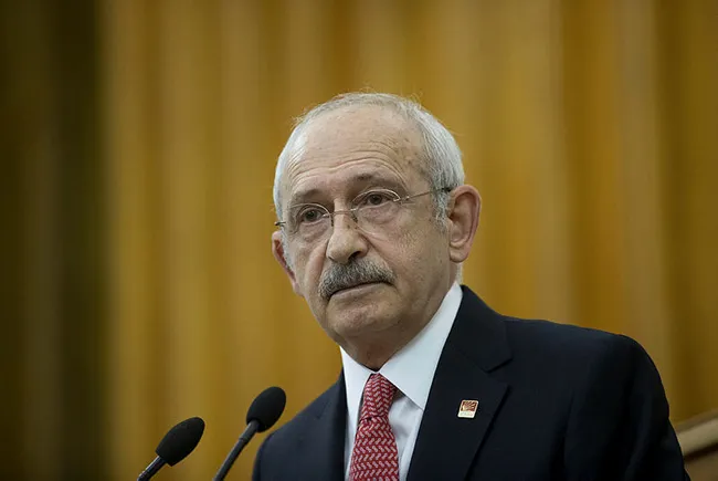 bakan-pakdemirli-chp-lideri-kilicdaroglunun-patates-ve-sogan-videosunu-paylasip-elestirdi-1618572186315.jpg Bakan Pakdemirli CHP lideri Kılıçdaroğlu’nun patates ve soğan videosunu paylaşıp eleştirdi - 4