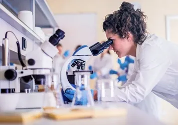 Oxford'dan koronavirüs açıklaması