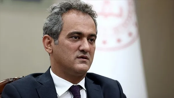 Okulda dansöz skandalı! Bakan Özer yeni gelişmeyi duyurdu! Rezil görüntülerin önünü kesen uygulama devreye girdi - 3