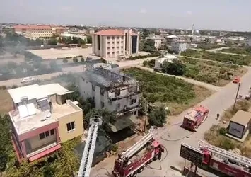 Antalya'da dehşete düşüren olay! Kardeşleriyle kavga etti önce evini ateşe verdi sonra...