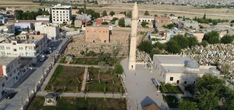 İki din aynı avluda buluştu