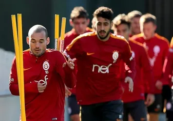 Galatasaray'da Wesley Sneijder krizi yaşanıyor
