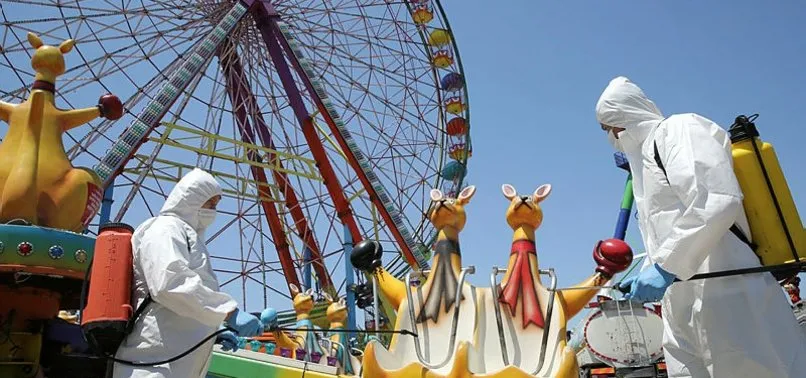 Lunapark ve tematik parklar açıldı