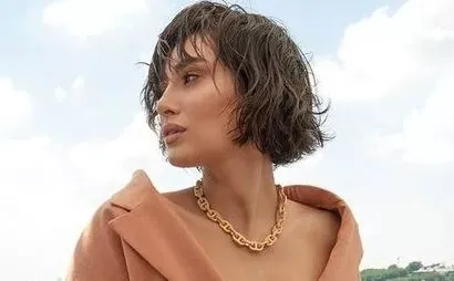 sevilen-oyun-hande-dogandemir-yeni-imajiyla-ilgi-cekti-1628255506747.jpg Oyuncu Hande Doğandemir yeni imajıyla ilgi çekti - 3