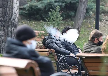 Sigara içenler dikkat! Sağlık Bakanlığı'ndan uyarı geldi