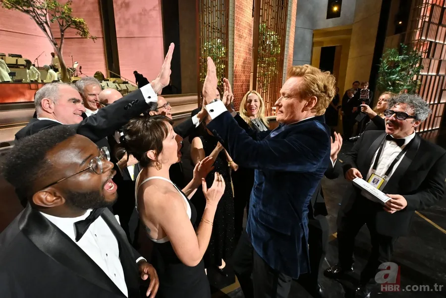 Oscar'da Filistin rüzgarı! İşte Epstein ve Trump'tan Putin'e geceye damga vuran anlar 19