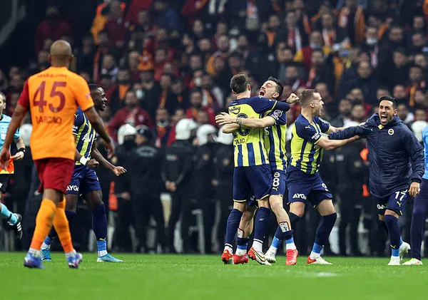 Galatasaray yara Fenerbahçe nefes aldı!