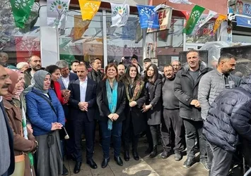 HDP'li Meral Danış Beştaş alay konusu oldu! Erzurum'dan vekil adayı olan Beştaş'ın şehri bilmediği ortaya çıktı