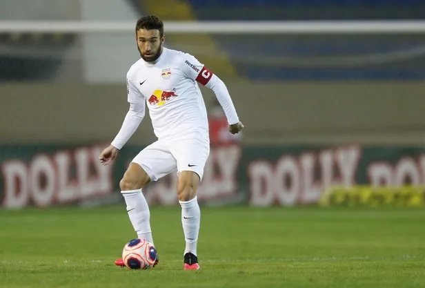 ocak-ara-transfer-doneminde-yer-yerinden-oynayacak-fenerbahce-ataga-gecti-3-brezilyali-yildiz-isim-birden-1701871155510.jpg Ocak ara transfer döneminde yer yerinden oynayacak! Fenerbahçe atağa geçti! 3 yıldız isim birden... - 6