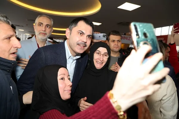 1706352290566.jpg Cumhur İttifakı'nın İBB Başkan Adayı Murat Kurum seçim çalışmalarını sürdürüyor: Bizi takdir edecek millettir - 1