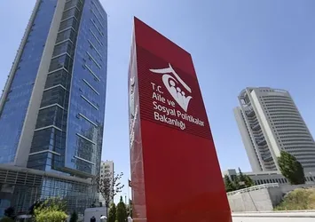 Bir Bakanlıkta daha 393 FETÖ'cü görevden alındı