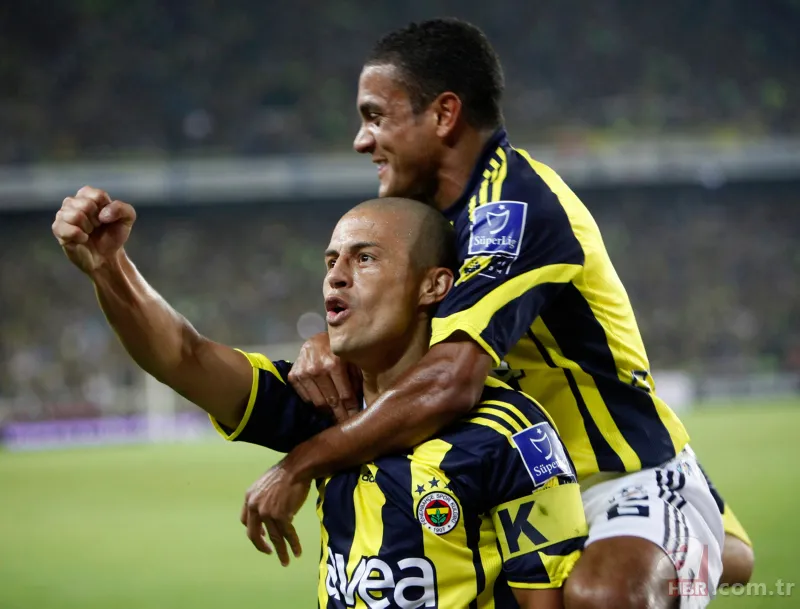 Alex'e jübile! İşte efsane maçın kadrosu 17