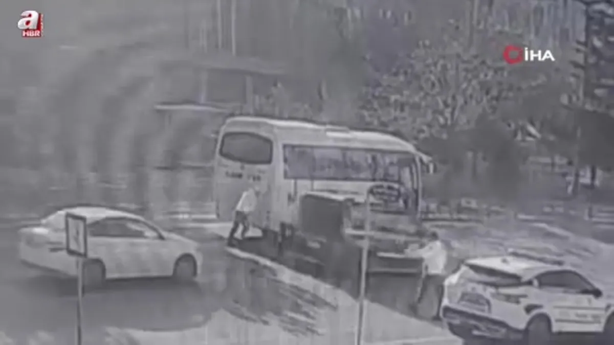 Trafik polislerinin fedakarca yardımı