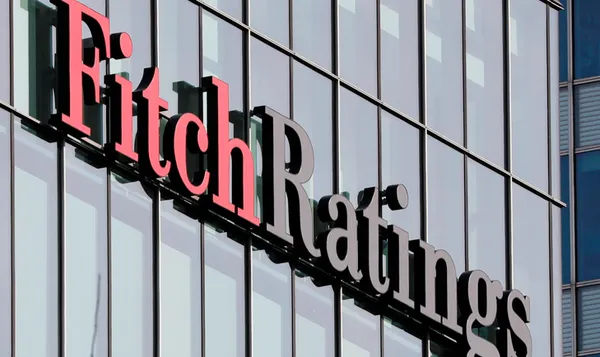 Rusya'ya bir darbede Fitch'ten! - 4