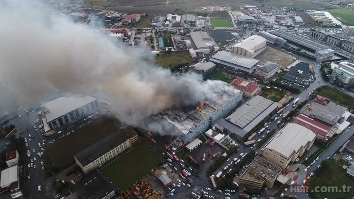 İstanbul Esenyurt’ta 3 fabrikada yangın çıktı