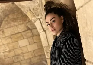 Dilan Çıtak’tan babasına gönderme: "O kalıptan çıkmak kolay olmadı"