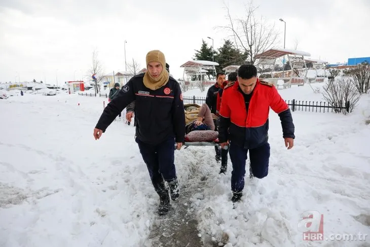 İstanbul’da hamile kadını itfaiye ekipleri hastaneye yetiştirdi!