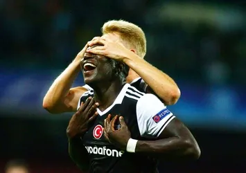 Beşiktaş, Napoli'yi deplasmanda devirdi