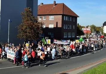 Cami saldırısı Almanya'da protesto edildi