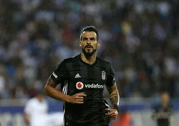 FLAŞ! Beşiktaşlı Alvaro Negredo Suudi Arabistan'a transfer oluyor