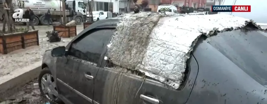 osmaniyede-sel-faciasi-2-kisi-hayatini-kaybetti-1775628197003.jpeg Osmaniye’de sel faciası: 2 kişi hayatını kaybetti | A Haber görüntüledi - 2