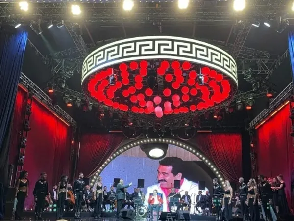 İbrahim Tatlıses 12 yıl sonra konser verdi! Bu bir milli piyango...