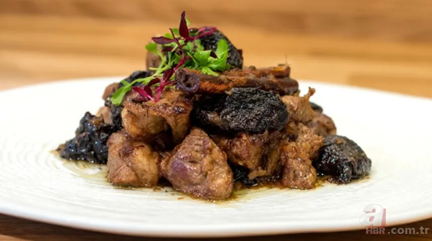 Kuru erikli et yemeği nasıl yapılır? Kuru erikli et tarifi 2