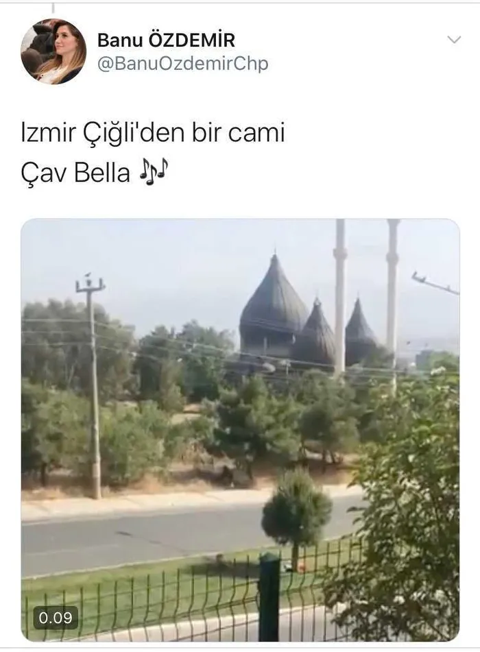 İzmir'de camilere çirkin saldırı! Minarelerden "Çav Bella" dinletildi - 1