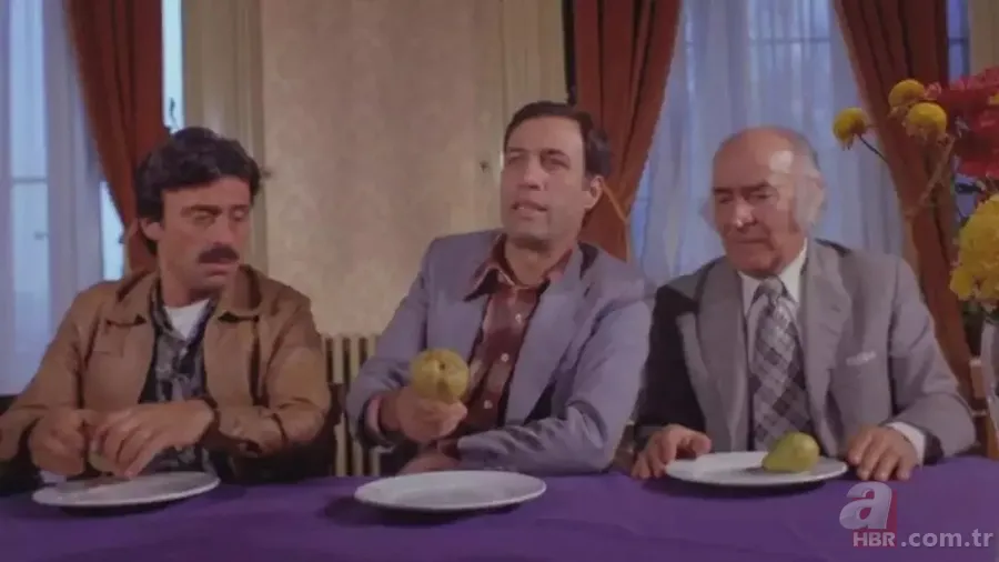 Yedi Bela Hüsnü'nün Cemal'i Şevket Altuğ'un 53 yıllık eşi bakın kim! O da Yeşilçam yıldızı 3