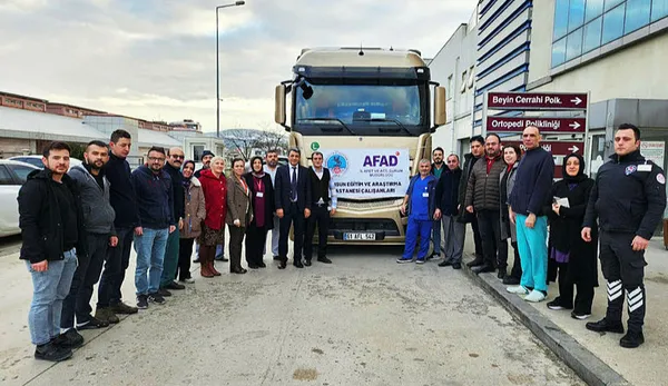karadenizden-deprem-bolgesine-yardim-seferberligi-devam-ediyor-1676641632724.jpg Karadeniz'den deprem bölgesine yardım seferberliği devam ediyor - 3
