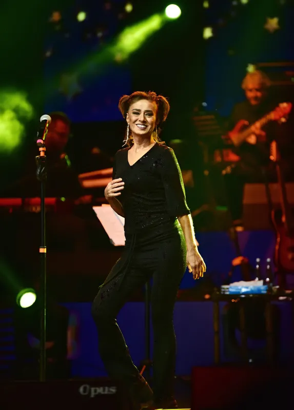 Motosikletli sürücüye çarpan Yıldız Tilbe hakkında karar çıktı!