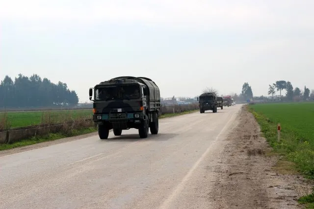 Hawk füzeleri Suriye’ye çevrildi