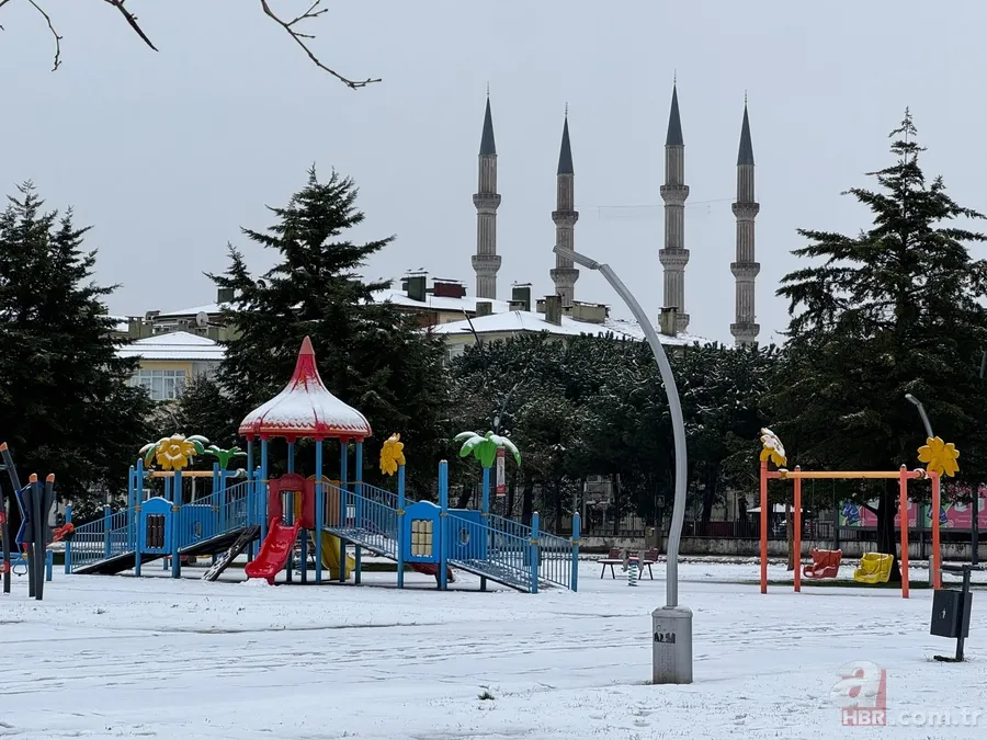 24 Şubat Pazartesi okul var mı, yok mu? İstanbul’da okullar tatil mi? Eğitime ara verilen iller 9