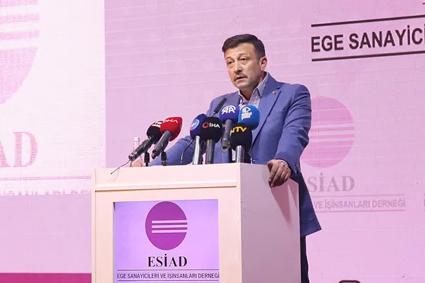 AK Parti’nin İzmir adayı Hamza Dağ Kafamızda bir formül var diyerek açıkladı: Bu sorunu çözen belediye başkanı olarak tarihe geçeceğim