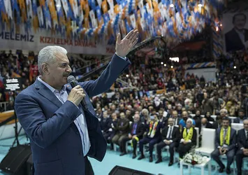 Başbakan: Kahramanlarımız ay yıldızlı bayrağımız için destan yazıyorlar