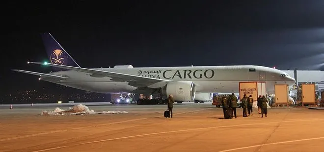 Suudi Arabistan’ın 12. deprem yardım uçağı Türkiye’ye ulaştı