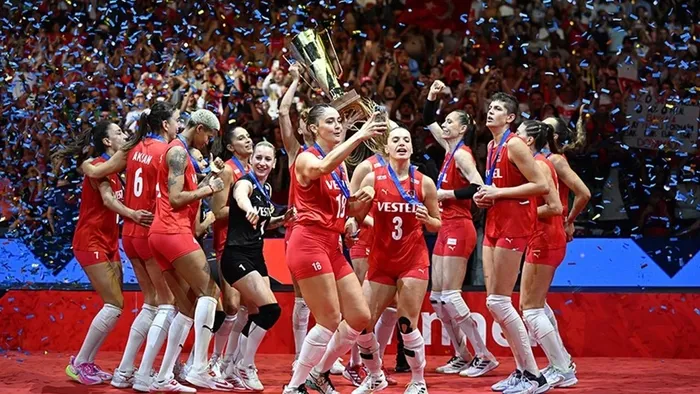 filenin-sultanlarinin-2024-voleybol-milletler-ligindeki-kadrosu-aciklandi-1715618743828.jpeg Filenin Sultanları'nın 2024 Voleybol Milletler Ligi’ndeki kadrosu açıklandı - 1