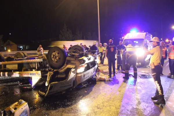 TEM Otoyolu'nda feci kaza! 1 kişi öldü, 2 kişi yaralandı - 4