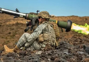 Ukrayna ABD ile Javelin tanksavar füzesi için anlaştı