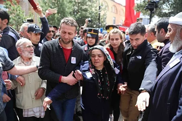 Pençe-Kilit şehidi Selman Güler'e yürek yakan veda: Oğluma selam söyle - 5
