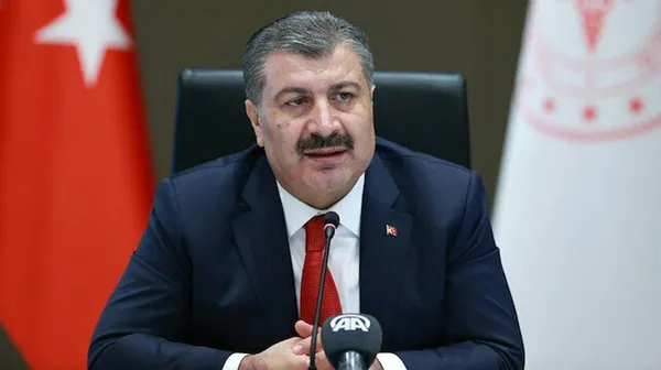 Son dakika: Bakan Koca duyurdu! Yurt dışından gelenlere test şartı getirildi