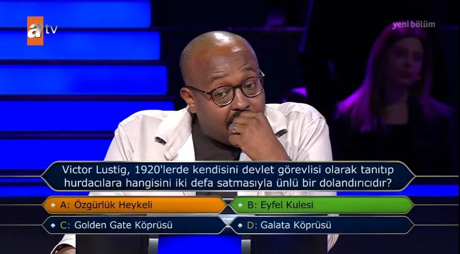 milyonerde-nefes-kesen-anlar-300-bin-tllik-dolandiricilik-sorusu-studyoyu-kilitledi-1773095374566.jpg Milyoner'de nefes kesen anlar! 300 bin TL'lik 'dolandırıcılık' sorusu stüdyoyu kilitledi - 5