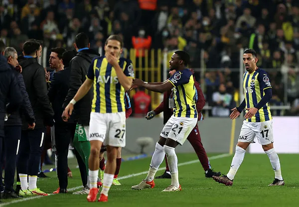 fenerbahce-1-trabzonspor-1-mac-sonucu-dev-macta-kazanan-yok-1646590539477.jpg Fenerbahçe: 1 - Trabzonspor: 1 MAÇ SONUCU | Dev maçta kazanan yok - 1