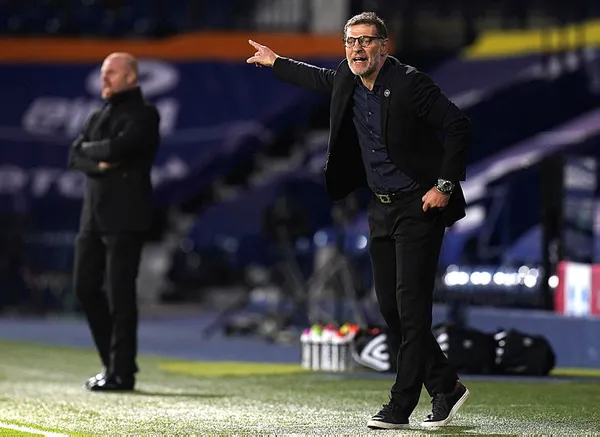 slaven-bilicten-fenerbahceye-yesil-isik-yeni-adresim-turkiye-olabilir-1648675619649.jpg Slaven Bilic'ten Fenerbahçe'ye yeşil ışık! Yeni adresim Türkiye olabilir - 1