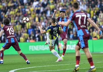 Fenerbahçe ile Trabzonspor berabere kaldı!