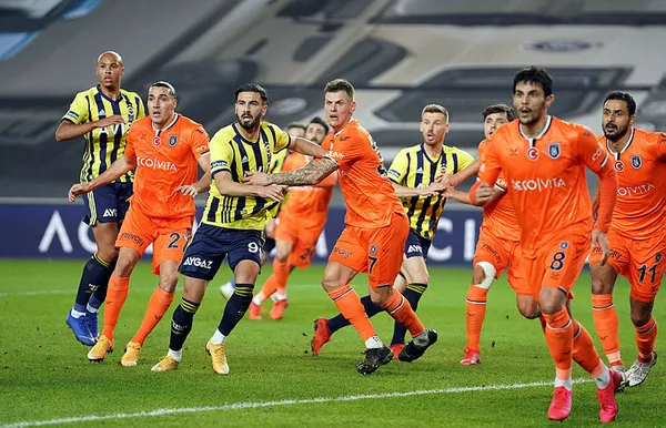 Son dakika: Fenerbahçe 4-1 Başakşehir MAÇ SONUCU