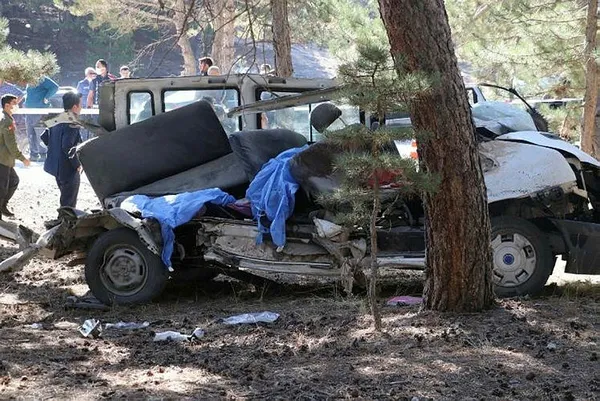 Son dakika | 5 öğrencinin hayatını kaybettiği Afyonkarahisar'daki kazada flaş gelişme - 3
